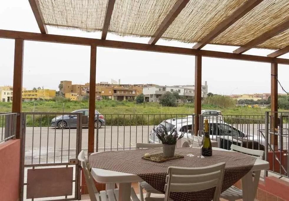 Appartamento A 200 Metri Dal Mare Granseola 알게로 0*,